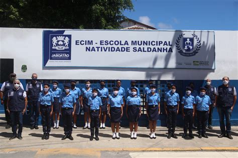 escola civico militar-1